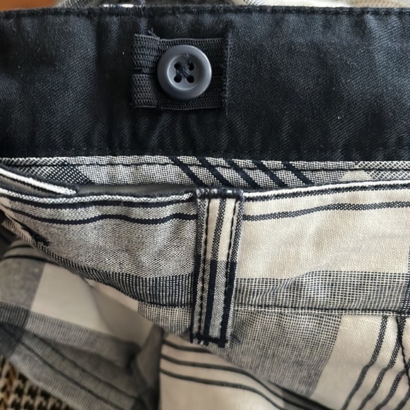 NWT Micros Plaid Short Size 10 for boy - Picture 11 of 12